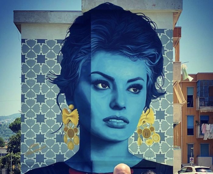 Murale realizzato da Leticia Manragora