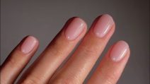 Lipgloss nails
