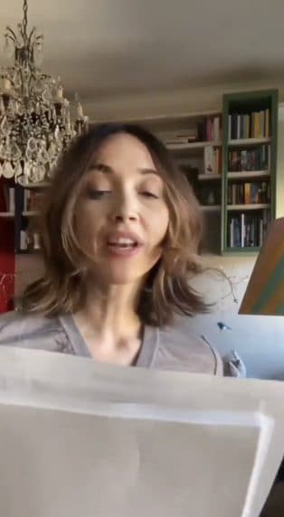 Chiara Francini in salotto