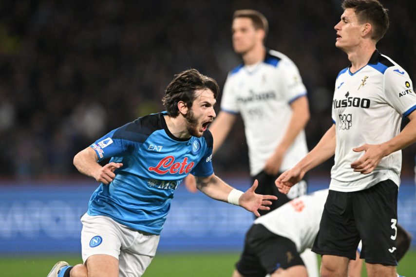 Quasi non ci crede, il suo gol è fenomenale.