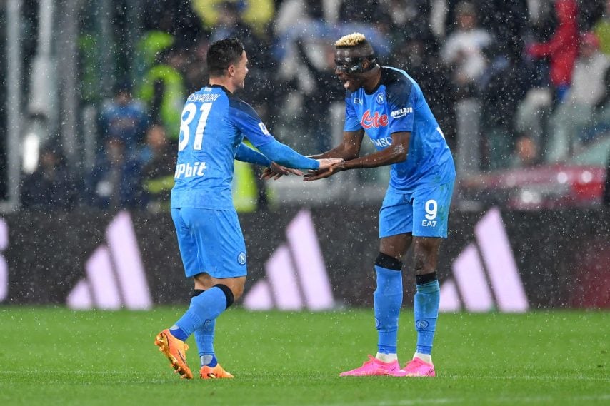 Il goleador partenopeo, quello abituale, fa i complimenti a chi ha deciso la sfida dello Stadium.