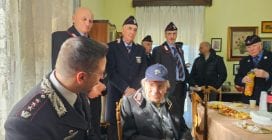 Pietro Sordillo, carabiniere in congedo, compie 101 anni: l'omaggio dell'Arma