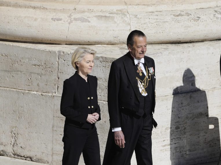 La presidente della Commissione europea Ursula von der Leyen