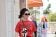 Charlotte Le Bon con T-Shirt Balenciaga
