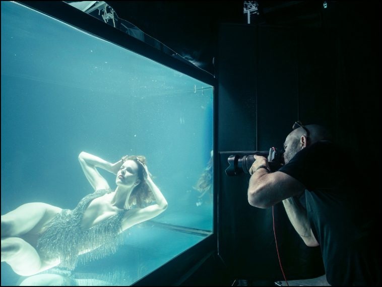 Dal backstage del Calendario Pirelli 2026 di Sølve Sundsbø, foto di Alessandro Scotti