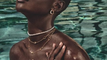 Tendenze gioiello per l'estate: 5 collane must da indossare al mare