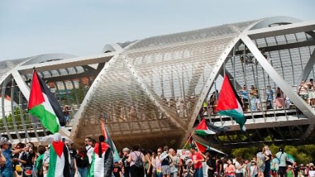 La Global Sumud Flotilla salpa verso Gaza per aprire un corridoio umanitario