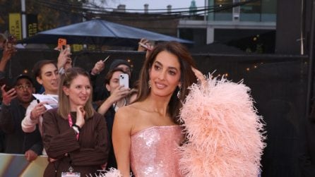 Tutti i look delle star: cosa indossano e chi veste chi