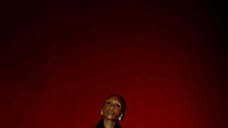 Tutti i look delle star: cosa indossano e chi veste chi