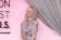 Pamela Anderson in Tory Burch
