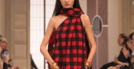 Come vestirsi a feste aziendali e party di Natale: 16 look da copiare