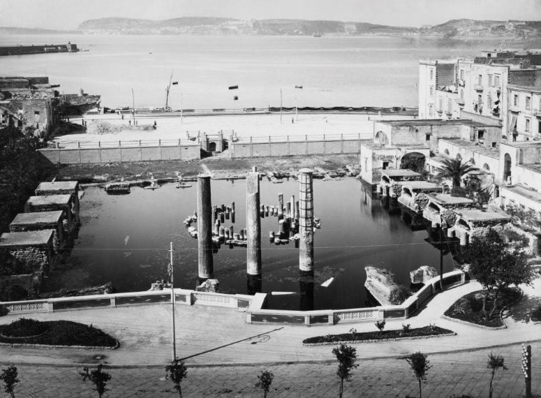 Anni Trenta del XX secolo: il Macellum è pressoché sul livello del mare