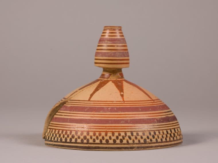 Museo archeologico Nazionale della Sibaritide – Depositi: Coperchio da Francavilla Marittima (Cs)