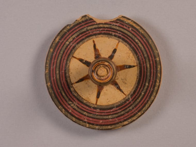 Museo archeologico Nazionale della Sibaritide – Depositi: Coperchio da Francavilla Marittima (Cs)