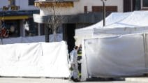 Strage di Capodanno in Svizzera, le immagini del luogo in cui hanno perso la vita più di 40 persone
