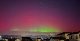 L'aurora boreale sorprende l'Italia: uno spettacolo unico nei cieli