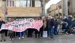 Protesta degli abitanti di Poggioreale contro il passaggio aumentato dei tir con container