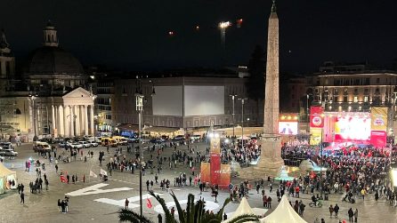 Referendum, il No non riempie piazza del Popolo: le foto della piazza dall’alto