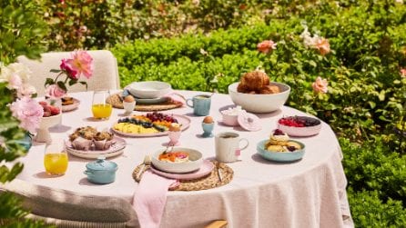 Tavola di Pasqua 2026: i colori e le tendenze da seguire