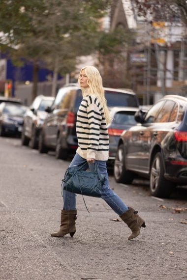 Claudia Schiffer con borsa Balenciaga