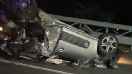 Incidente sull'autostrada A2: tre auto coinvolte e 4 feriti