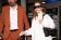 Julianne Moore con occhiali e borsa Bottega Veneta