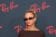 Rose Bertram con occhiali Ray-Ban