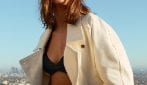 Bra mania, il reggiseno c'è e si vede nei look di tendenza per l'estate 2026