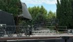Crollato il palco del concerto all'ex Base Nato di Bagnoli