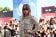 Suki Waterhouse in Saint Laurent con gioiellI Chopard