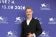 Murray Bartlett con gioielli Cartier