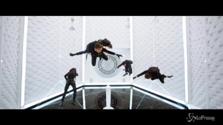 Gli One Direction presentano il loro profumo "You and I"