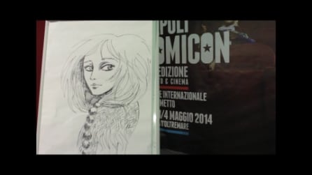 Gloss, la yellow graphic novel dalle labbra lucide