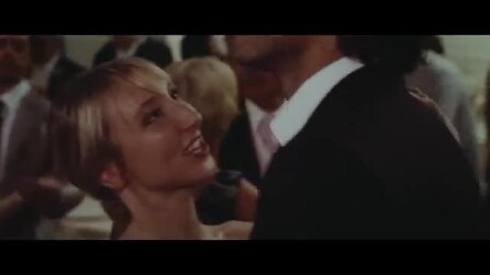 Se sposti un posto a tavola - il trailer