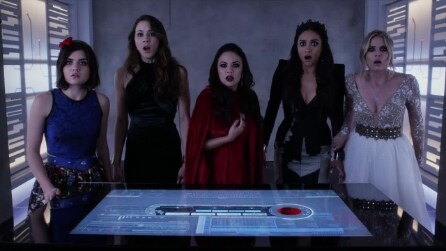 Pretty Little Liars, A è CeCe Drake ossia Charles DiLaurentis