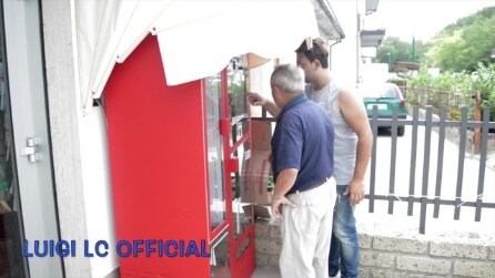 #LUIGI LC ☺ DIALOGHI MODERNI ❖ PUNTATA 5 - IL DISTRIBUTORE