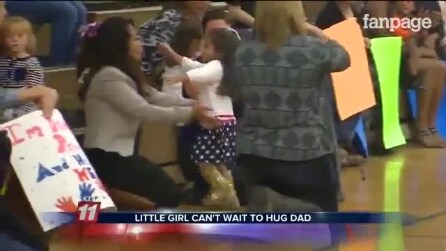 O pai volta para casa depois da missão: a tocante reação da filha