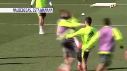 Real Madrid, entrata da karateka di Sergio Ramos ad un compagno