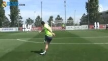 James Rodriguez con il sinistro può tutto: che magia!