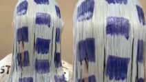 Quadrati viola sui capelli bagnati: il risultato è straordinario