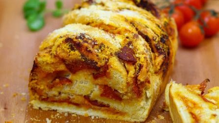 Treccia di pizza: facile, morbida e saporita!