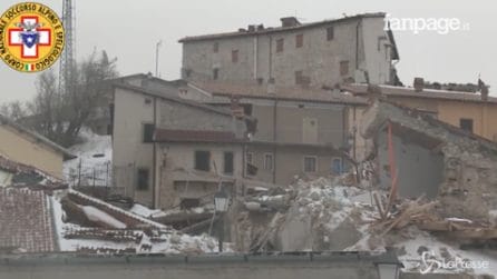 Castelluccio di Norcia, paese fantasma: devastato dal terremoto e ricoperto dalla neve