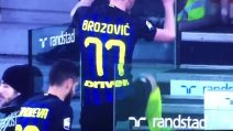 Brozovic, scatto di nervi: dà un calcio agli scalini dello JStadium