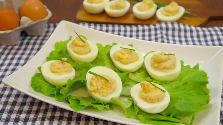 Uova ripiene di tonno: l'antipasto di Pasqua che piacerà a tutti!