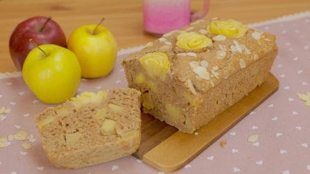 Plumcake cocco, mele e mandorle: la ricetta vegetale semplice e gustosa!