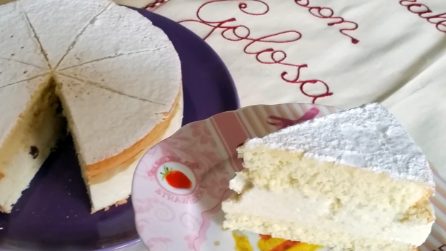 Torta ricotta e panna: un ripieno cremoso tra due soffici cialde