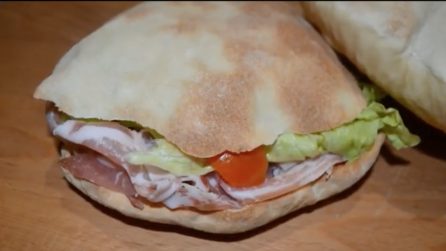 Pane arabo con lievito madre: la ricetta per evitare sprechi