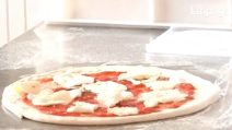 Napoli, 100 pizzaioli di tutto il mondo si sfidano al Trofeo Pulcinella