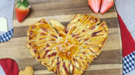 Cuore di pasta sfoglia: ecco il dessert più romantico e goloso che esista!