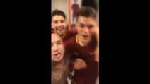Roma, Nainggolan e compagni scatenatissimi: che festa negli spogliatoi